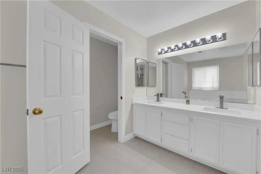 6122 Theatrical, North Las Vegas, NV 89031