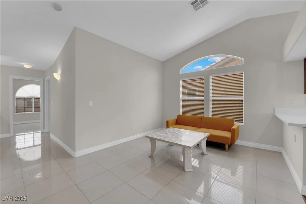 6122 Theatrical, North Las Vegas, NV 89031