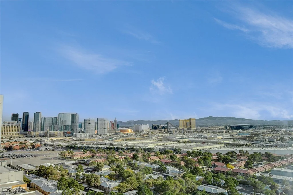 4381 Flamingo, Las Vegas, NV 89103