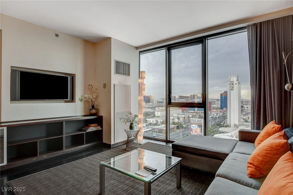 4381 Flamingo, Las Vegas, NV 89103