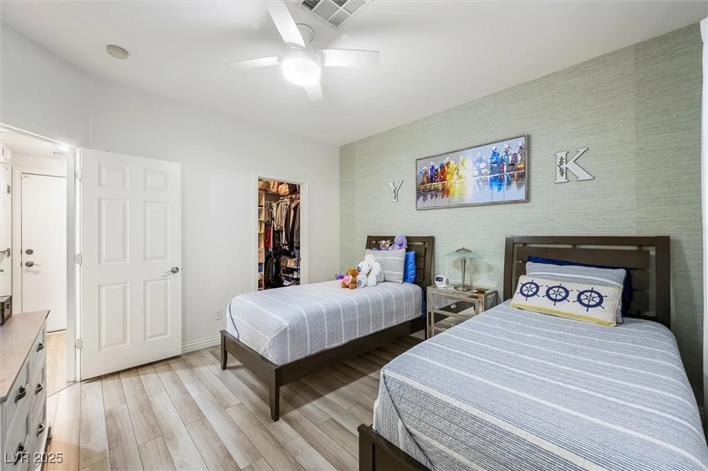 10372 Natural Springs, Las Vegas, NV 89129