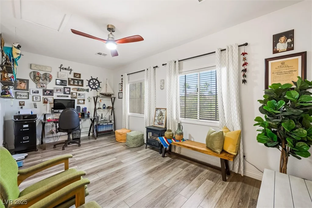 10372 Natural Springs, Las Vegas, NV 89129