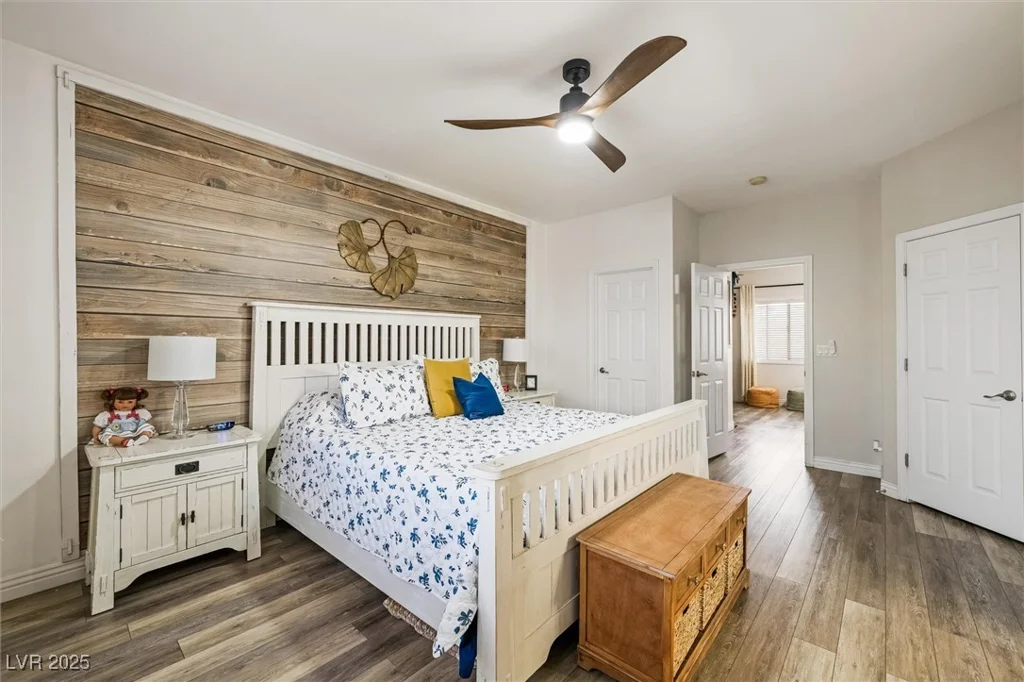 10372 Natural Springs, Las Vegas, NV 89129