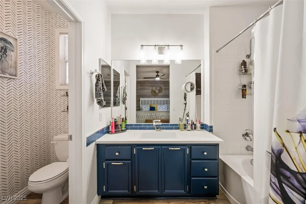 10372 Natural Springs, Las Vegas, NV 89129