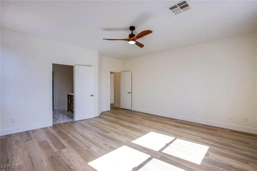 5653 Artesia Lake, Las Vegas, NV 89118