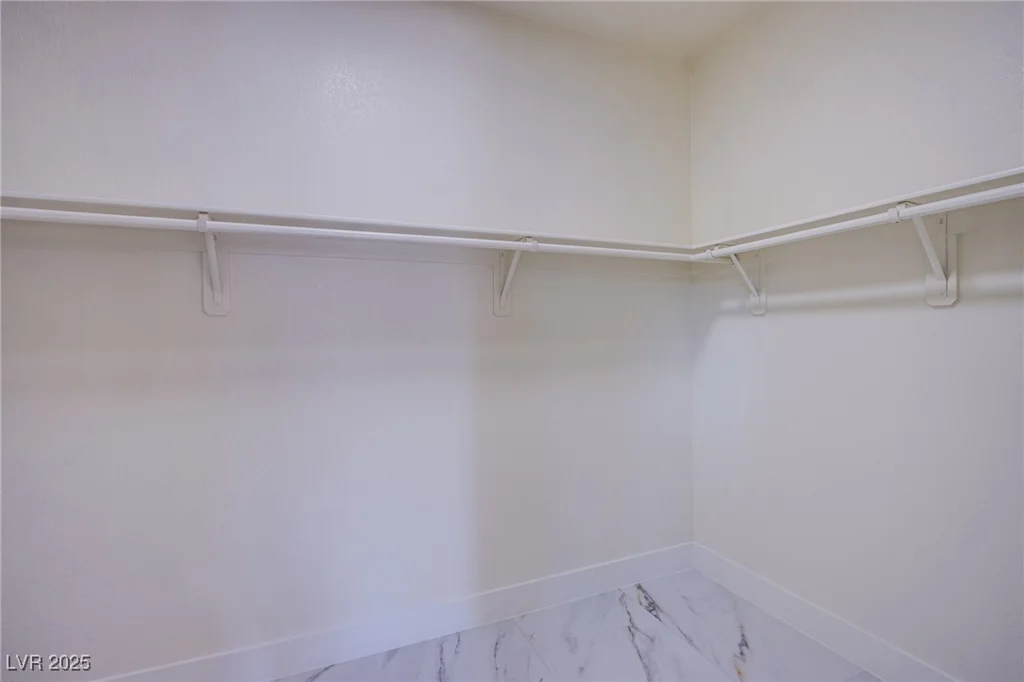 5653 Artesia Lake, Las Vegas, NV 89118