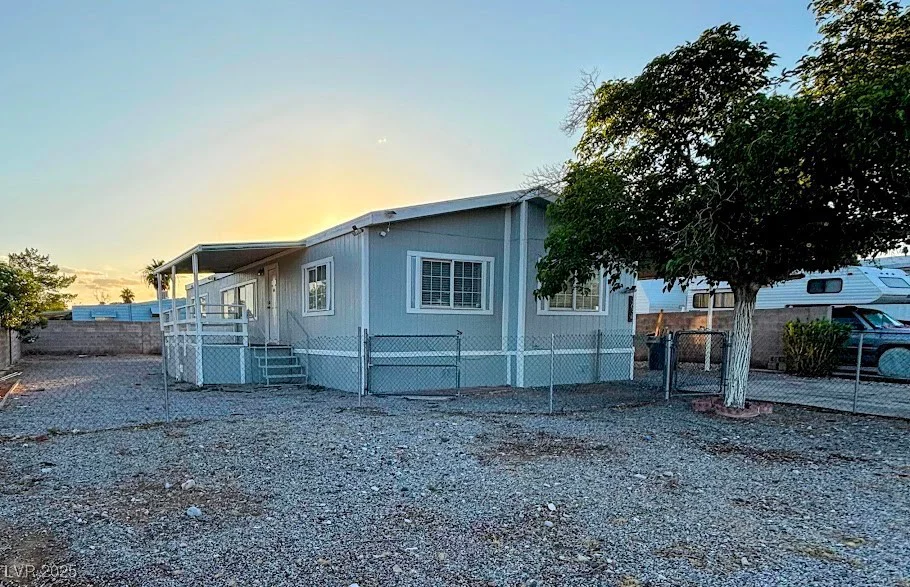 3635 Huerta, Las Vegas, NV 89121