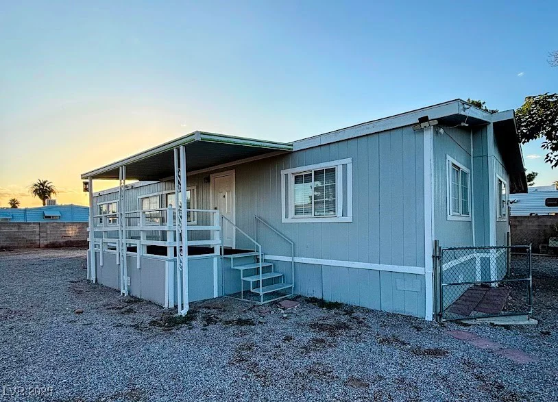 3635 Huerta, Las Vegas, NV 89121