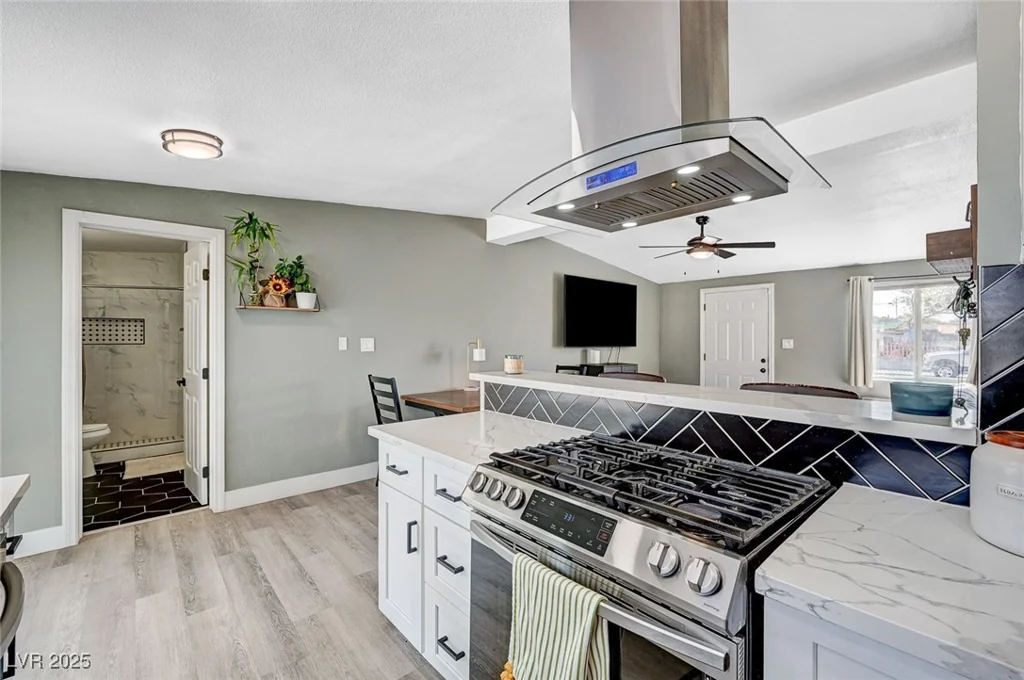 1424 Teton, Las Vegas, NV 89101
