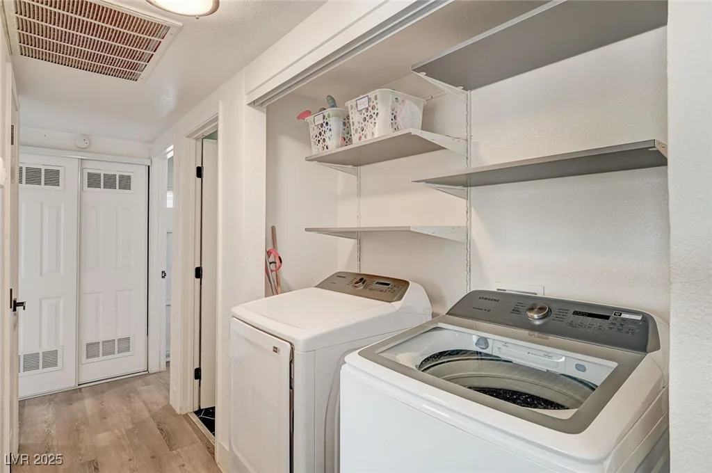 1424 Teton, Las Vegas, NV 89101