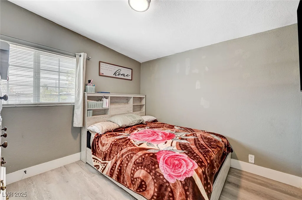 1424 Teton, Las Vegas, NV 89101