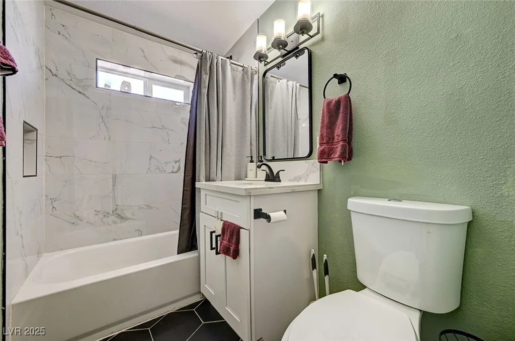 1424 Teton, Las Vegas, NV 89101