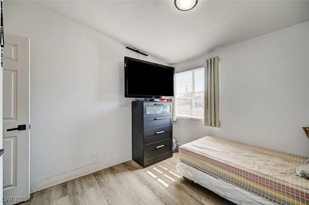 1424 Teton, Las Vegas, NV 89101