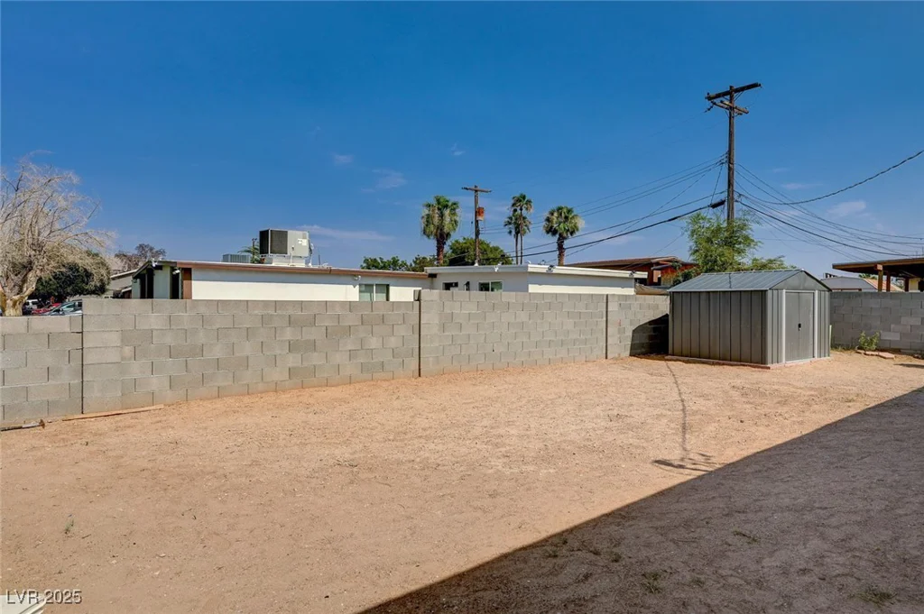 1424 Teton, Las Vegas, NV 89101