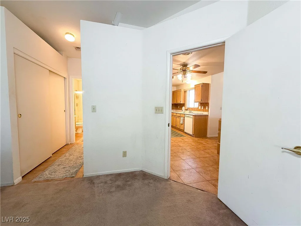 425 Nancy, Henderson, NV 89015