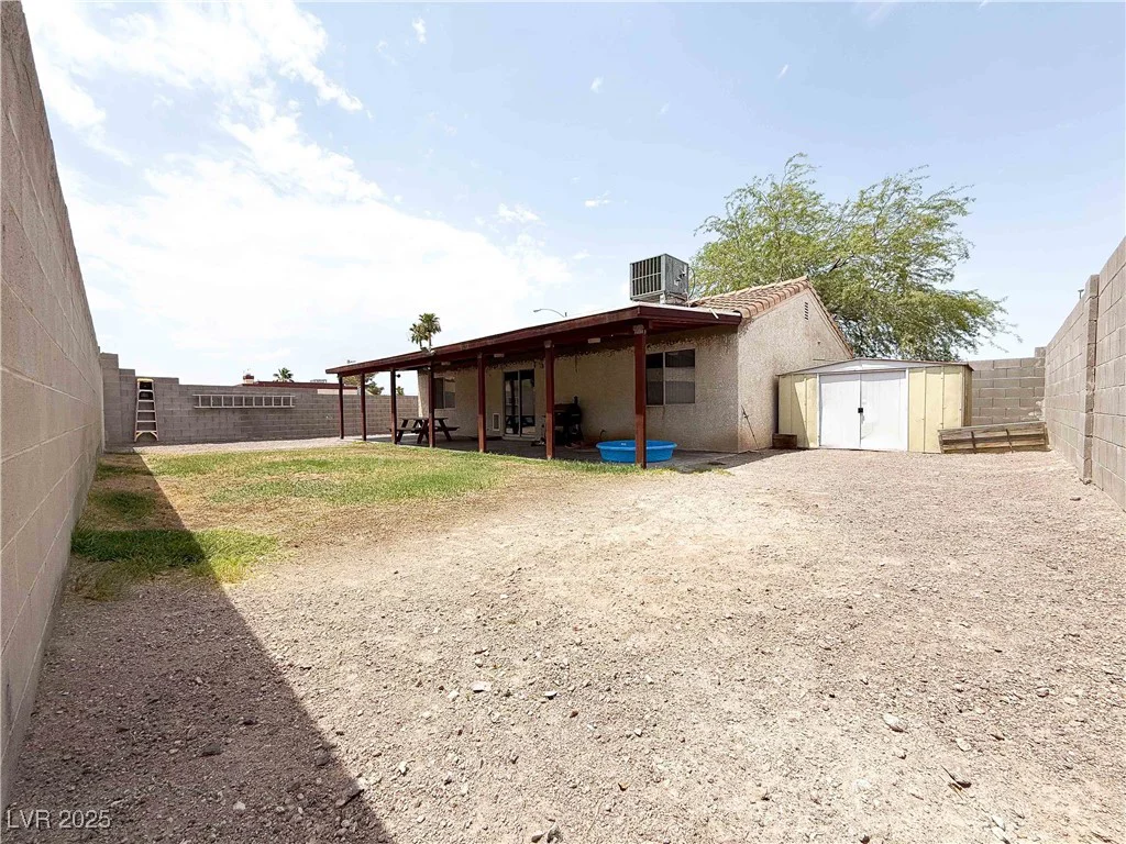 425 Nancy, Henderson, NV 89015