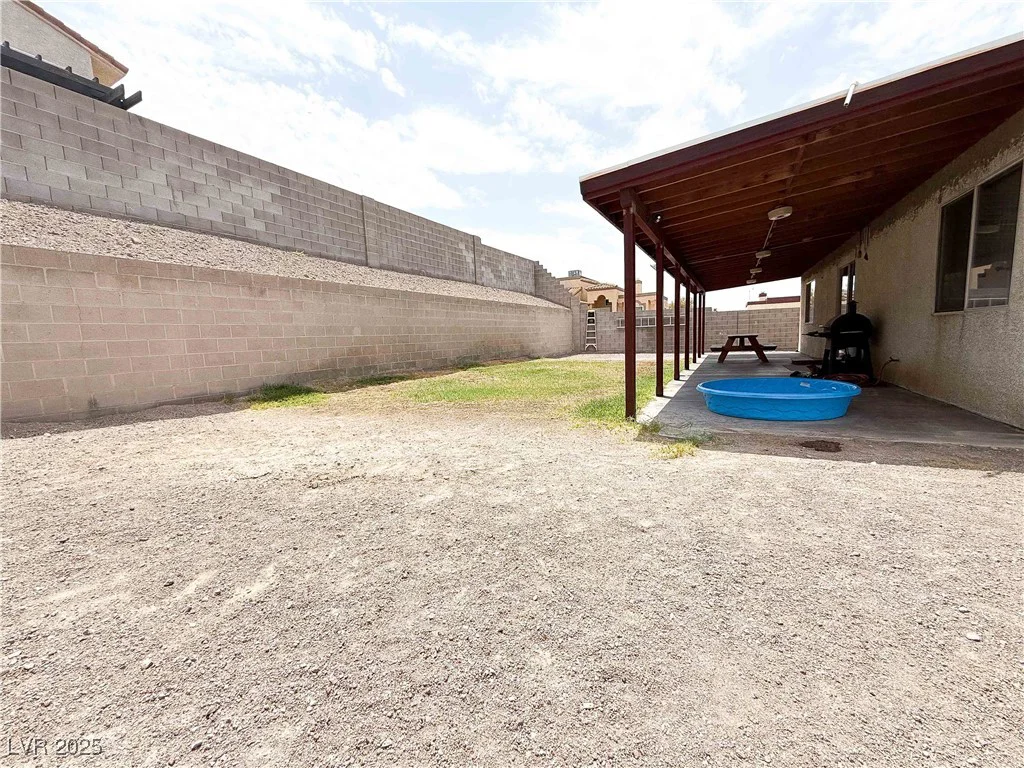 425 Nancy, Henderson, NV 89015
