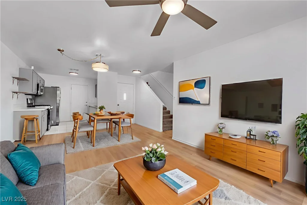 9269 Casa Christina, Las Vegas, NV 89147