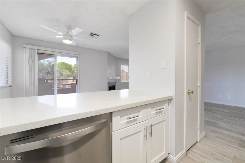 6871 Tamarus, Las Vegas, NV 89119