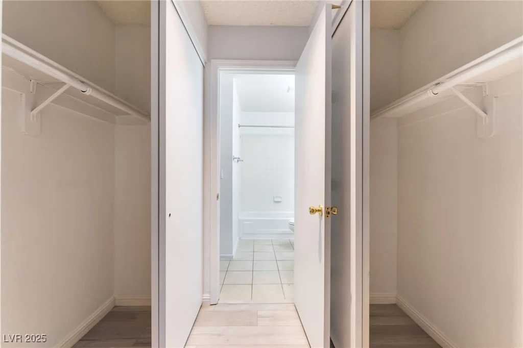 6871 Tamarus, Las Vegas, NV 89119