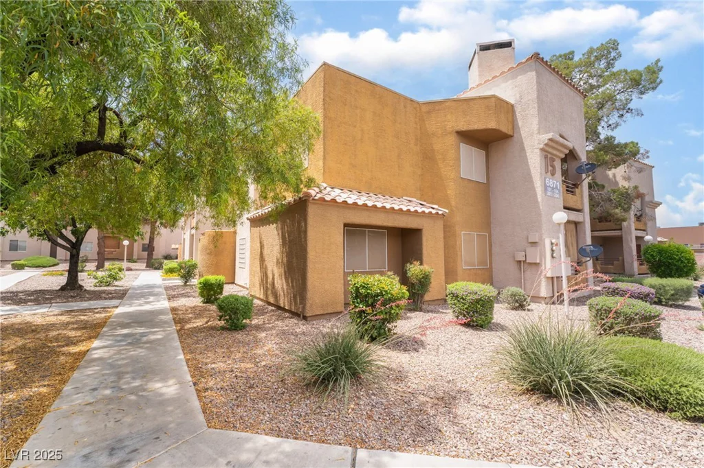 6871 Tamarus, Las Vegas, NV 89119