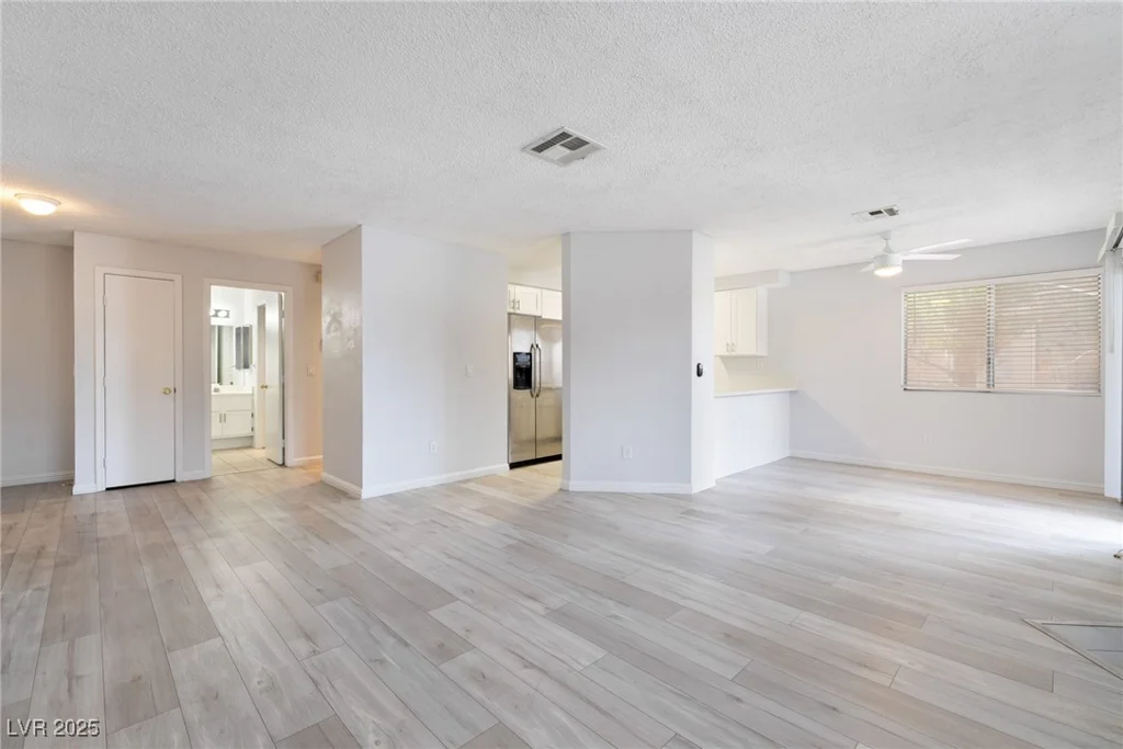 6871 Tamarus, Las Vegas, NV 89119