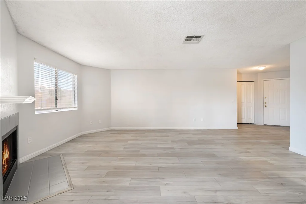 6871 Tamarus, Las Vegas, NV 89119