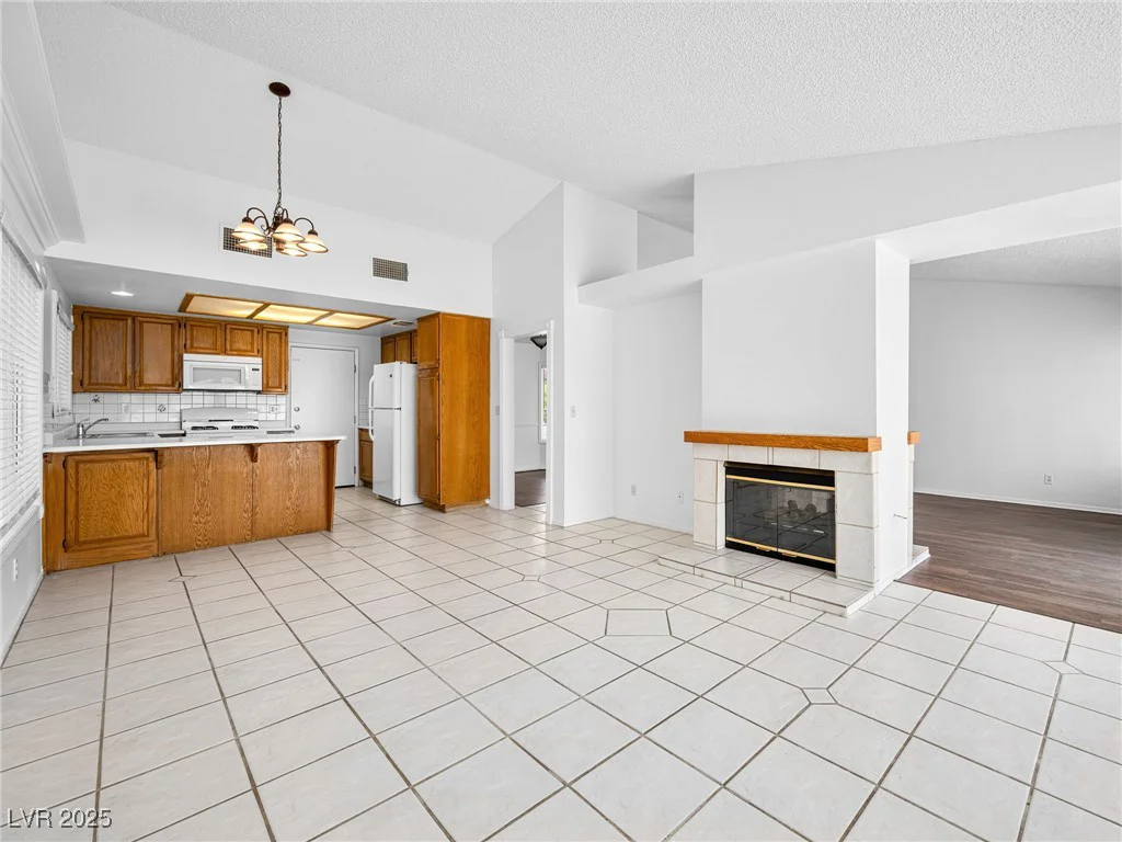 379 Bradford, Henderson, NV 89074