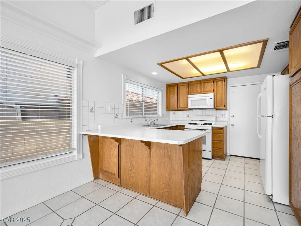 379 Bradford, Henderson, NV 89074