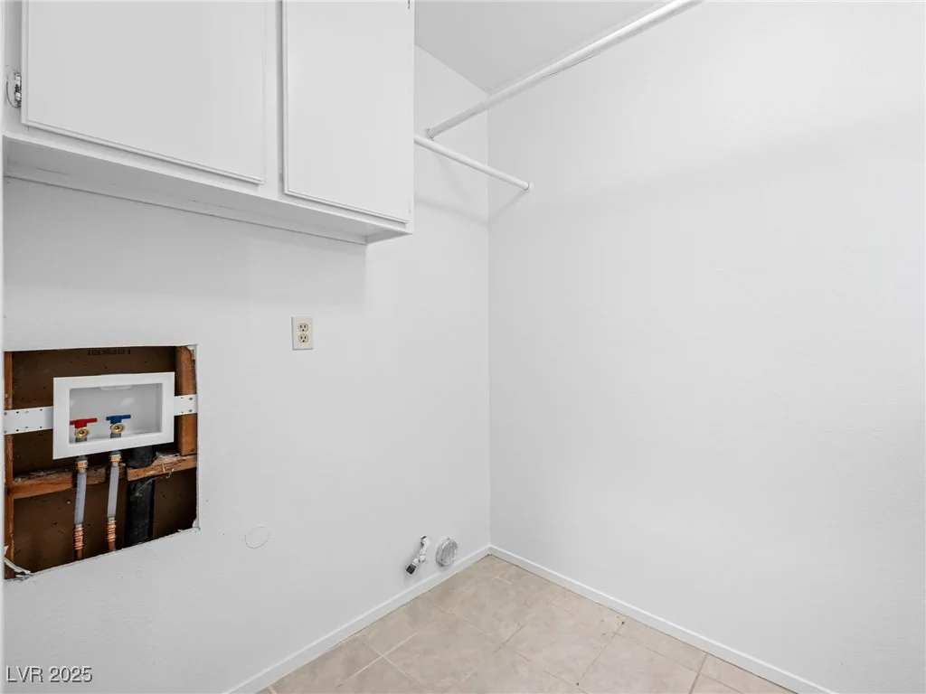 379 Bradford, Henderson, NV 89074