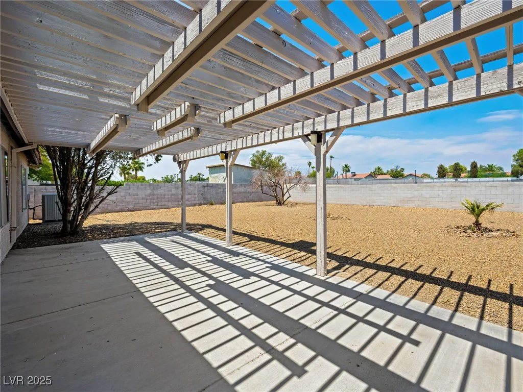 379 Bradford, Henderson, NV 89074
