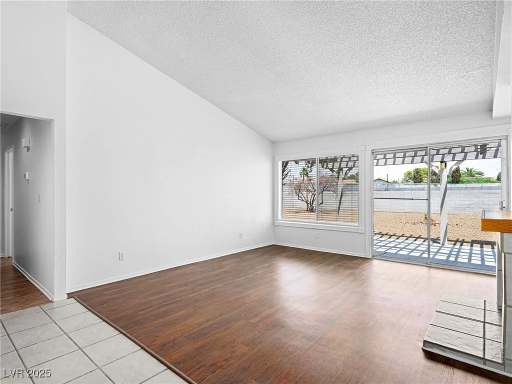 379 Bradford, Henderson, NV 89074