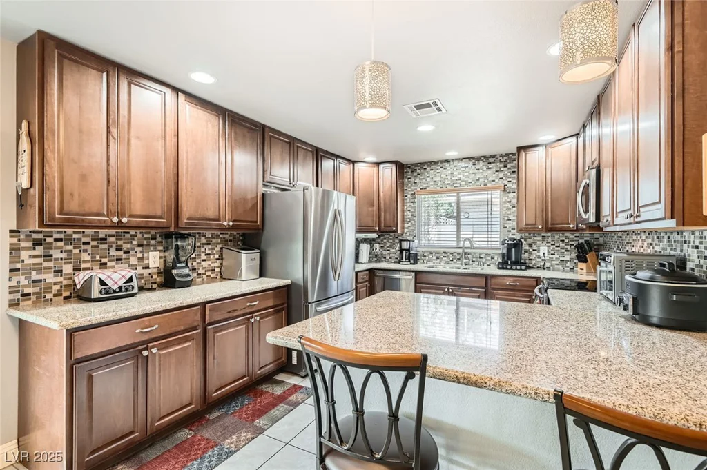 4605 Exposition, Las Vegas, NV 89102