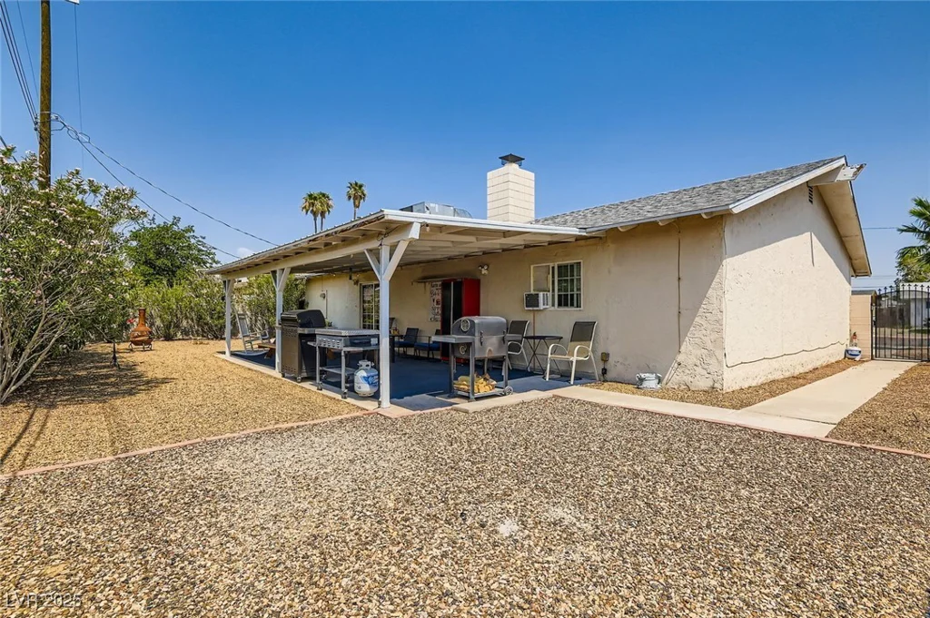 4605 Exposition, Las Vegas, NV 89102