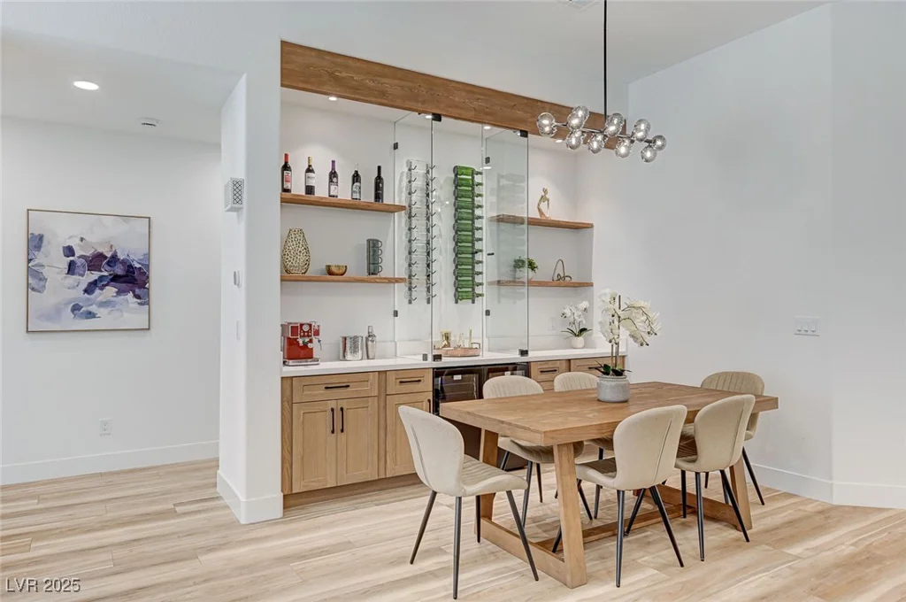 85 Alerion, Las Vegas, NV 89138