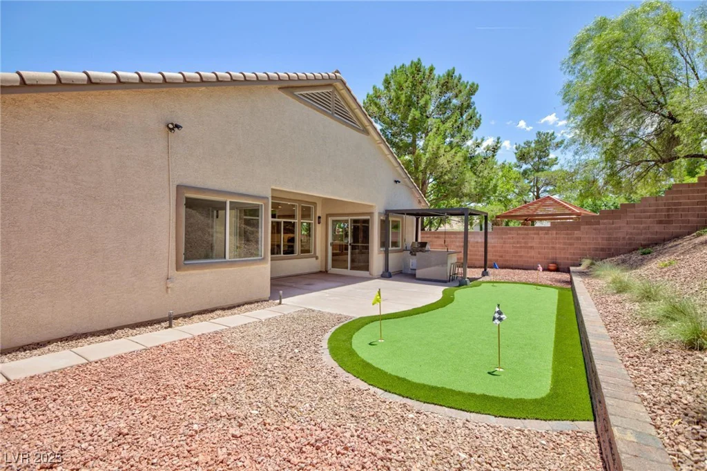 85 Alerion, Las Vegas, NV 89138