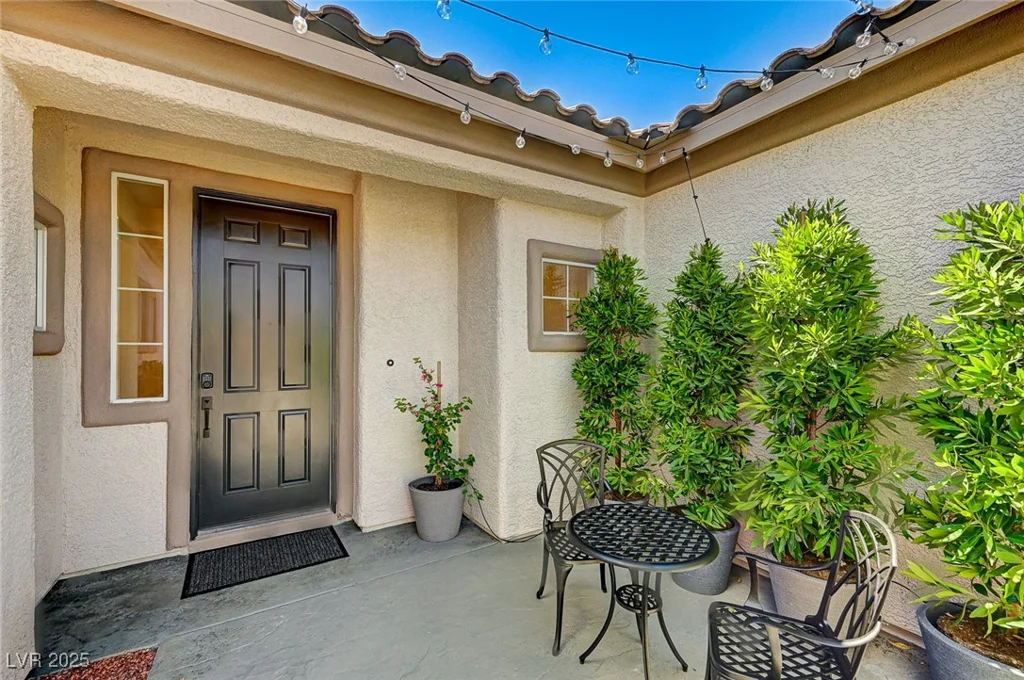85 Alerion, Las Vegas, NV 89138