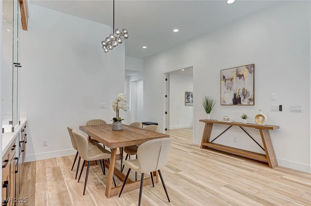 85 Alerion, Las Vegas, NV 89138