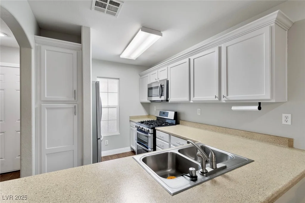 6299 Oread, Las Vegas, NV 89139