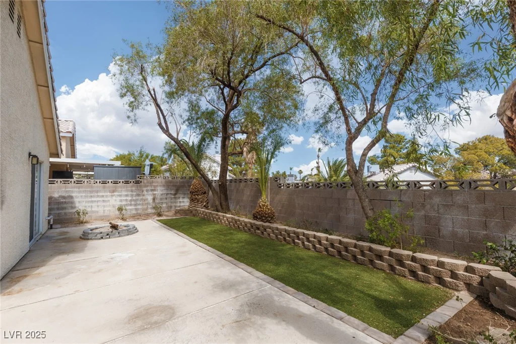 1048 Overture, Las Vegas, NV 89123