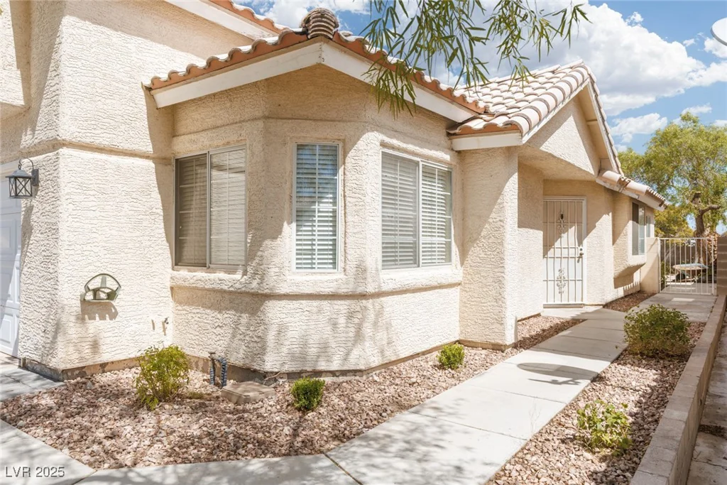 1048 Overture, Las Vegas, NV 89123