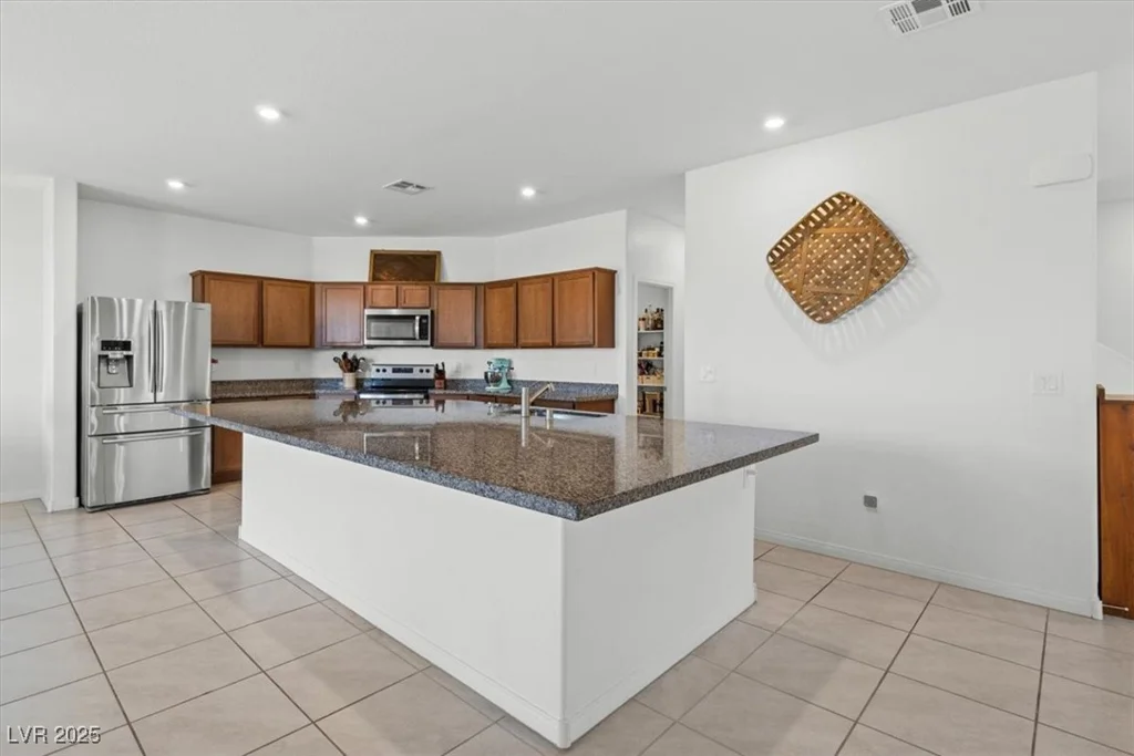 406 Bridal Veil Falls, Indian Springs, NV 89018