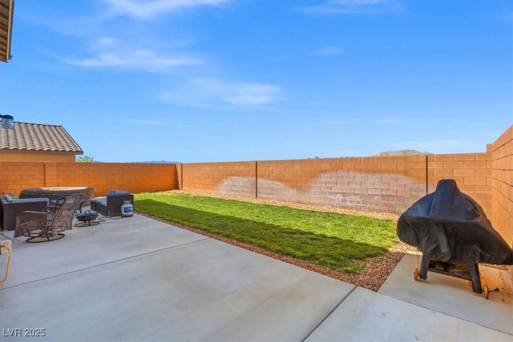 406 Bridal Veil Falls, Indian Springs, NV 89018