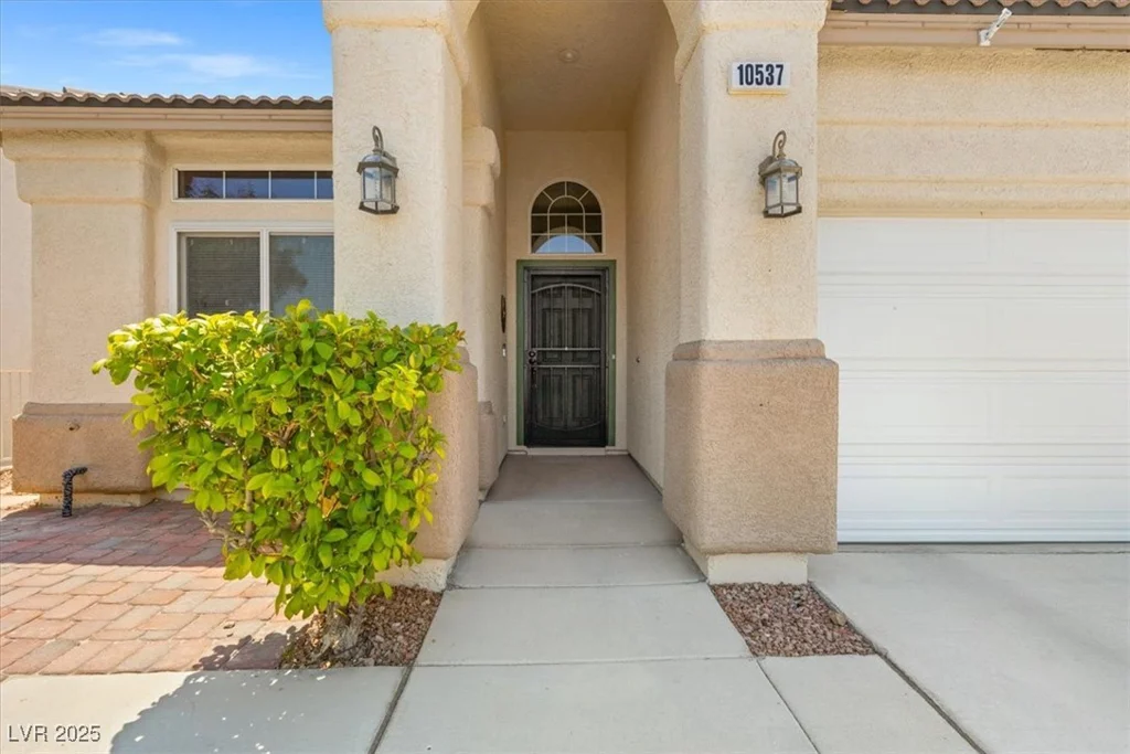 10537 Haileville, Las Vegas, NV 89129