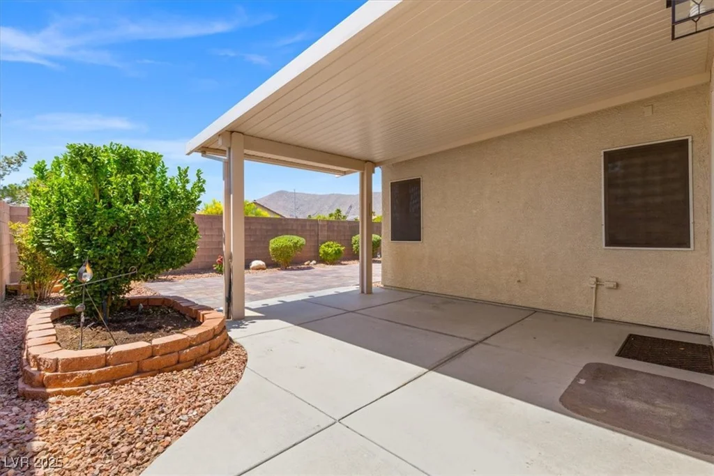 10537 Haileville, Las Vegas, NV 89129