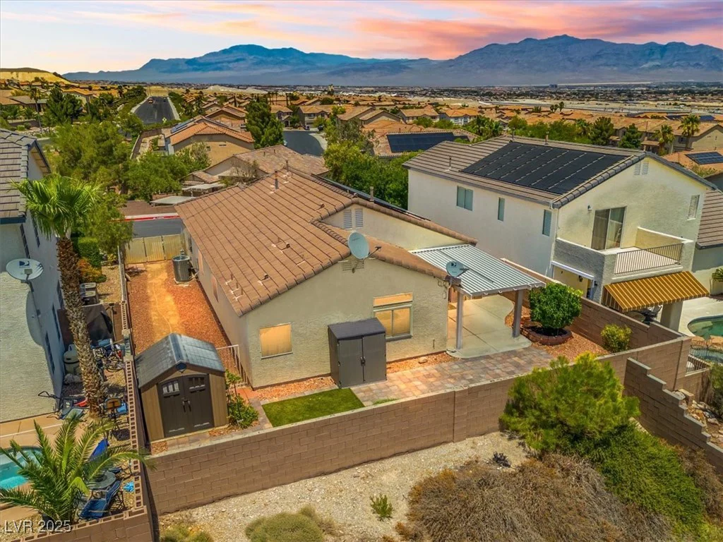 10537 Haileville, Las Vegas, NV 89129