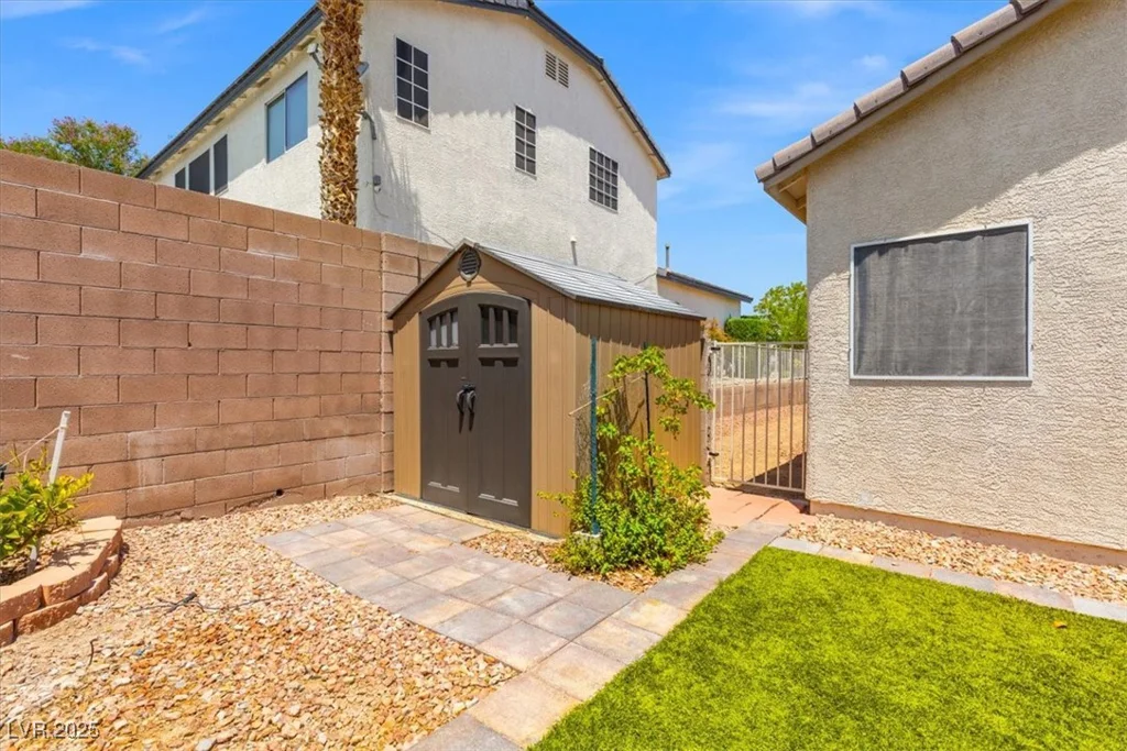 10537 Haileville, Las Vegas, NV 89129