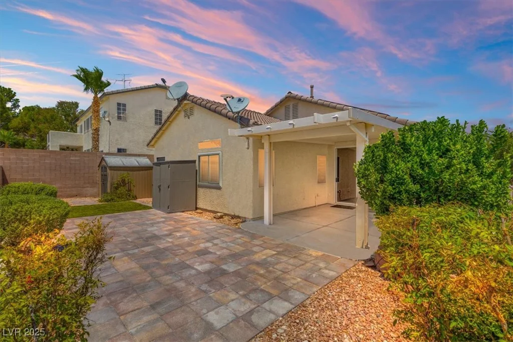 10537 Haileville, Las Vegas, NV 89129