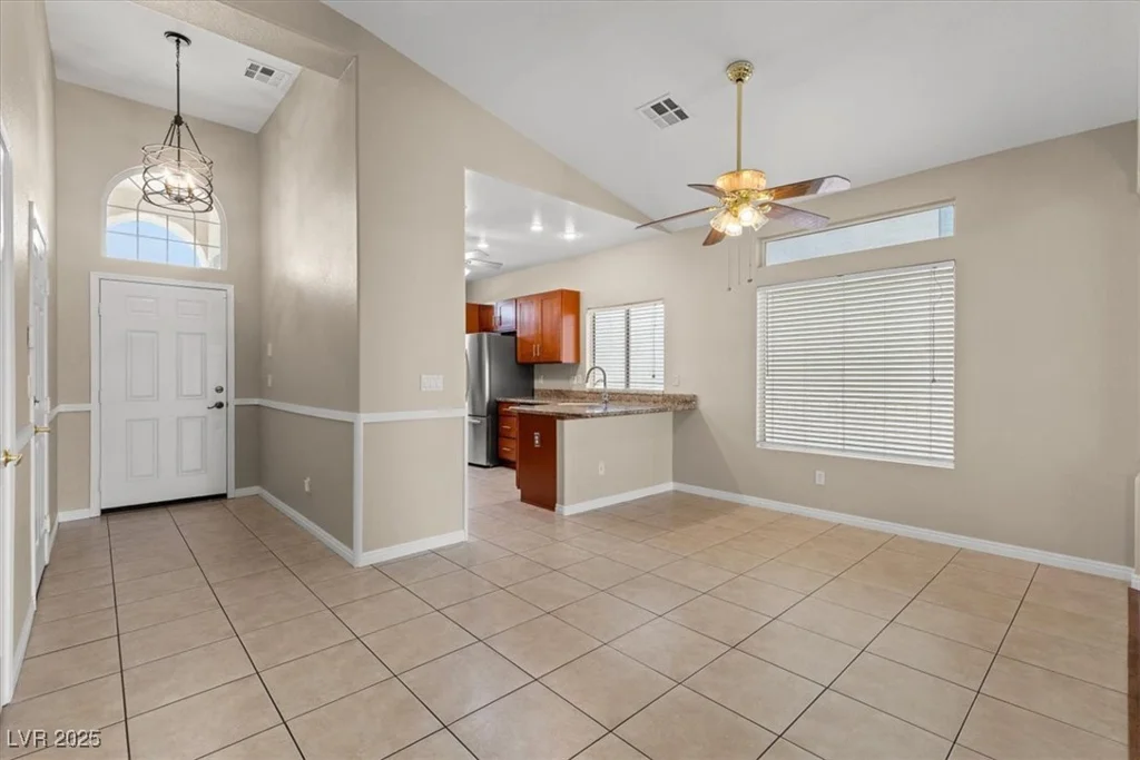 10537 Haileville, Las Vegas, NV 89129
