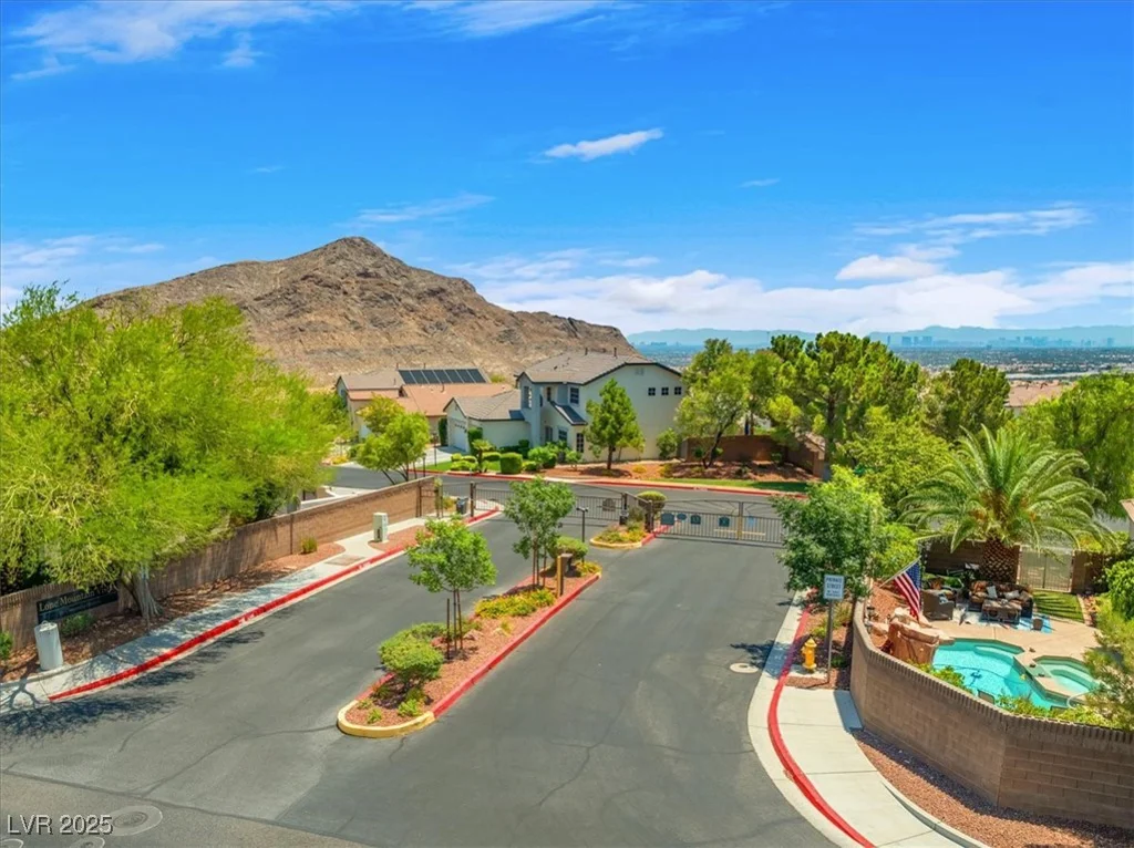 10537 Haileville, Las Vegas, NV 89129